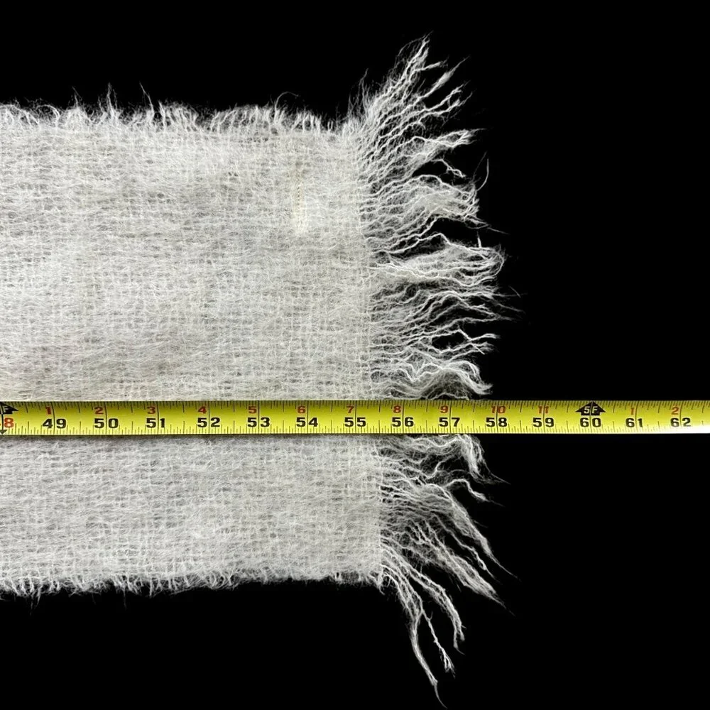 Vintage Scarf Avoca Handweavers Ivory White Mohair Wool Blend Ireland Fuzzy Warm - Picture 5 of 6